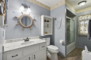 Urmey Ave-042.jpg