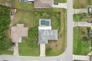 Urmey Ave-060.jpg