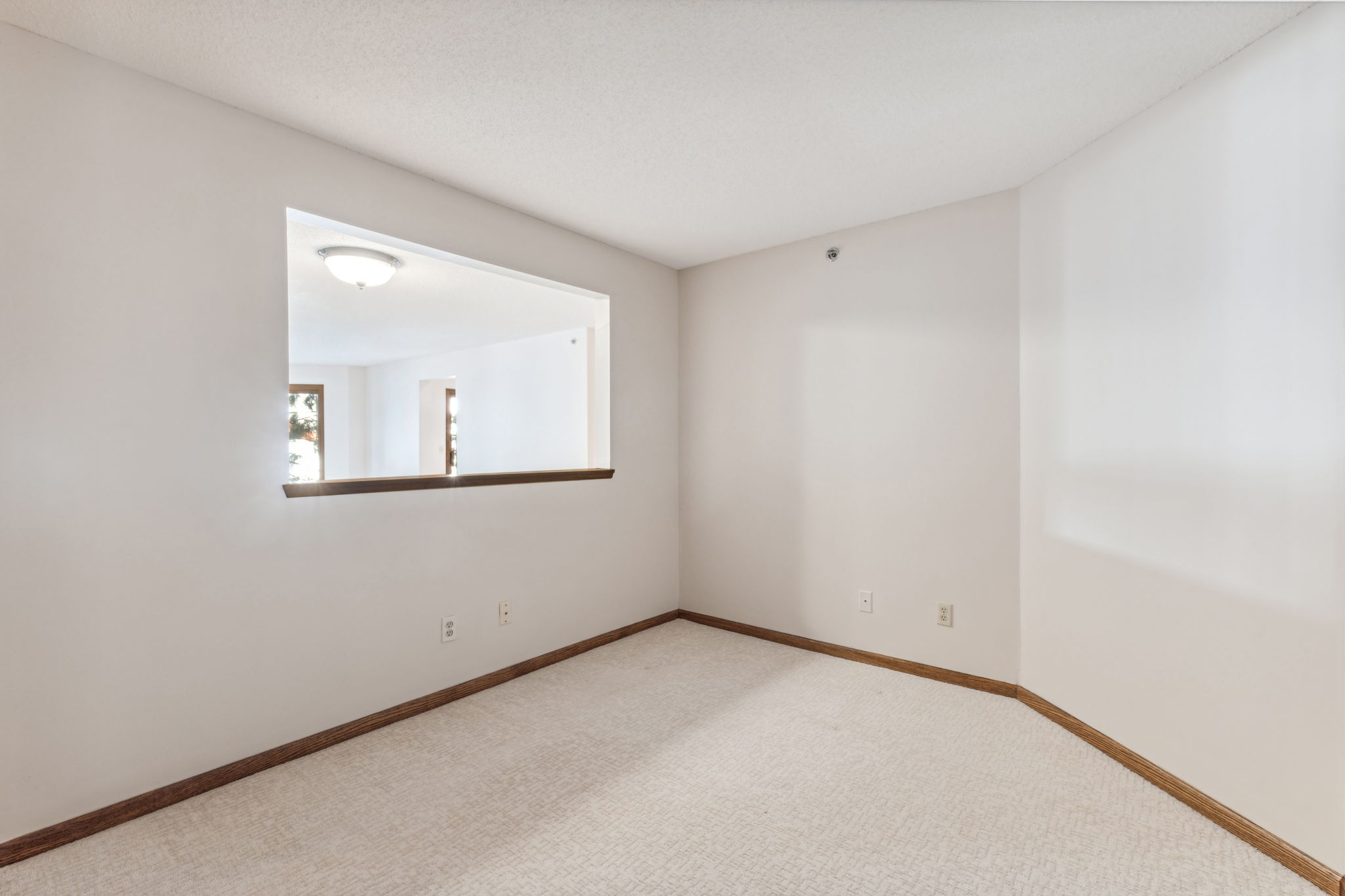 16_Interior