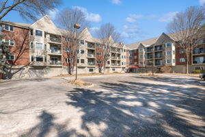 25_Exterior
