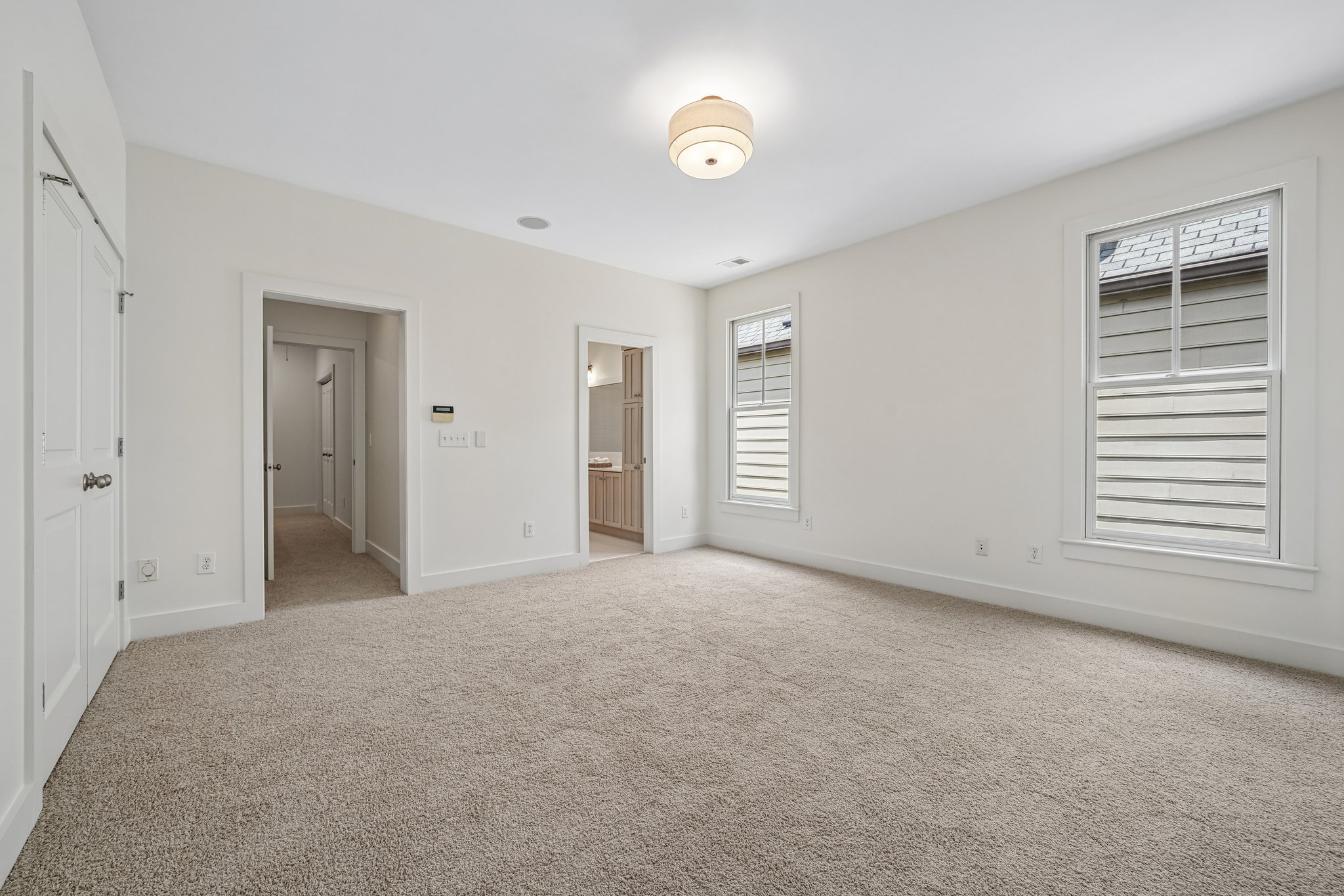 Abbott Sq-S1006-035.jpg