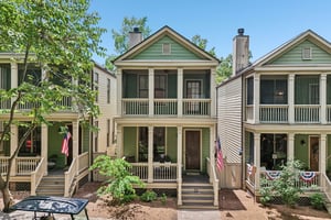 Abbott Sq-S1006-001.jpg