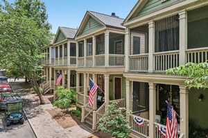 Abbott Sq-S1006-005.jpg
