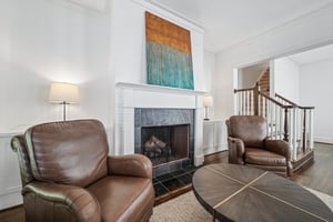 Abbott Sq-S1006-013.jpg