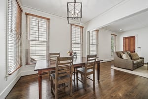 Abbott Sq-S1006-016.jpg