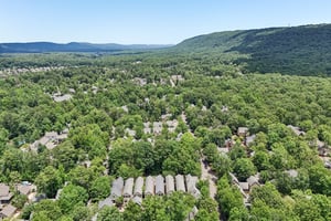 Abbott Sq-S1006-047.jpg