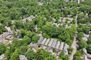 Abbott Sq-S1006-048.jpg