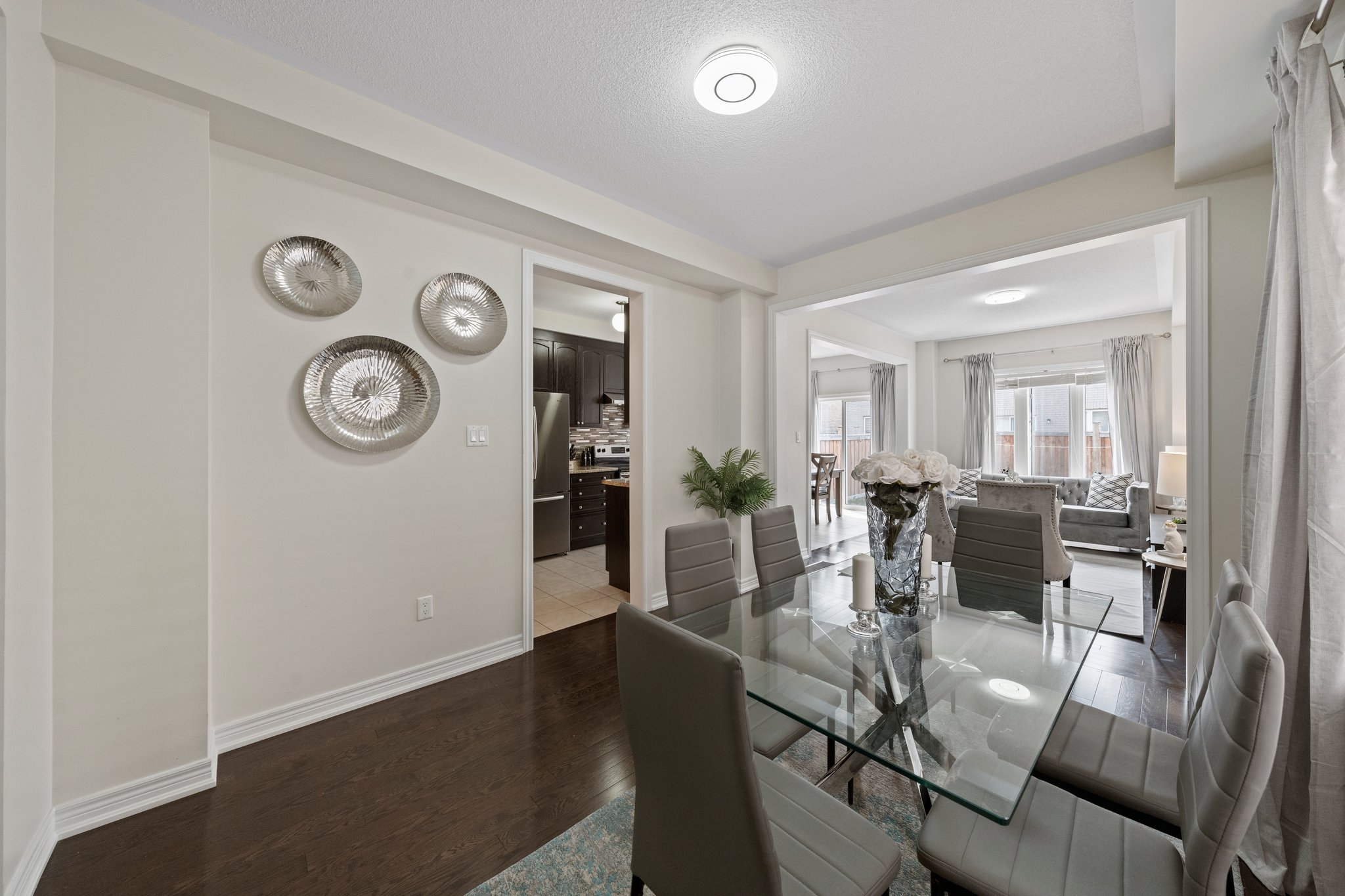 32 Banbridge Cres Brampton, ON L6X 5M2