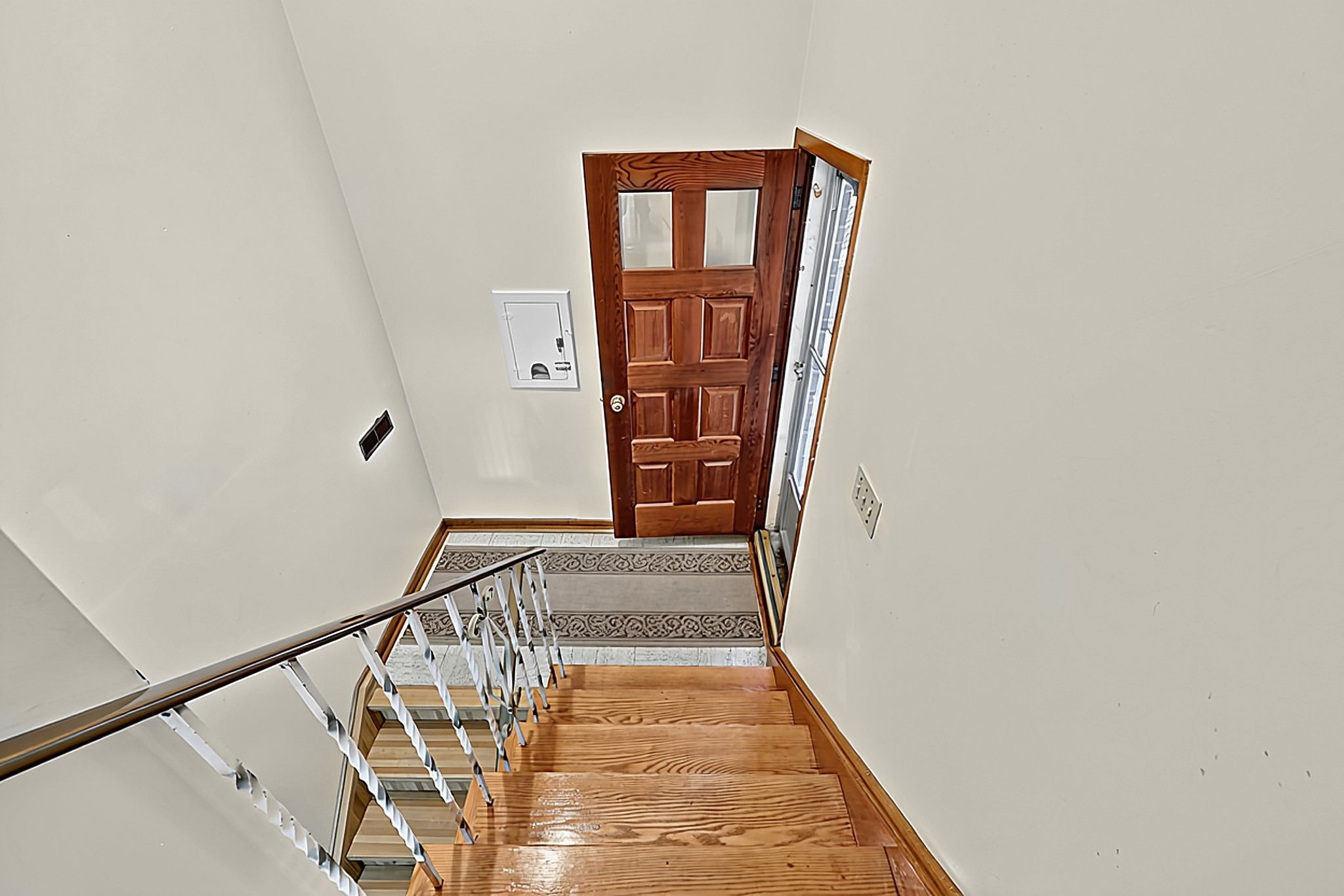  Photo 46