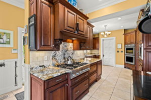 32 Belmont Ave, Lowell, MA 01852, USA Photo 20