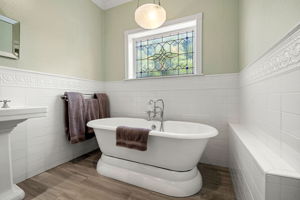 32 Belmont Ave, Lowell, MA 01852, USA Photo 30