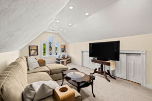 32 Belmont Ave, Lowell, MA 01852, USA Photo 47