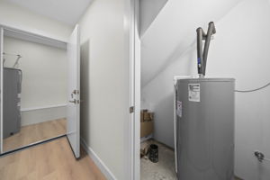  Photo 49