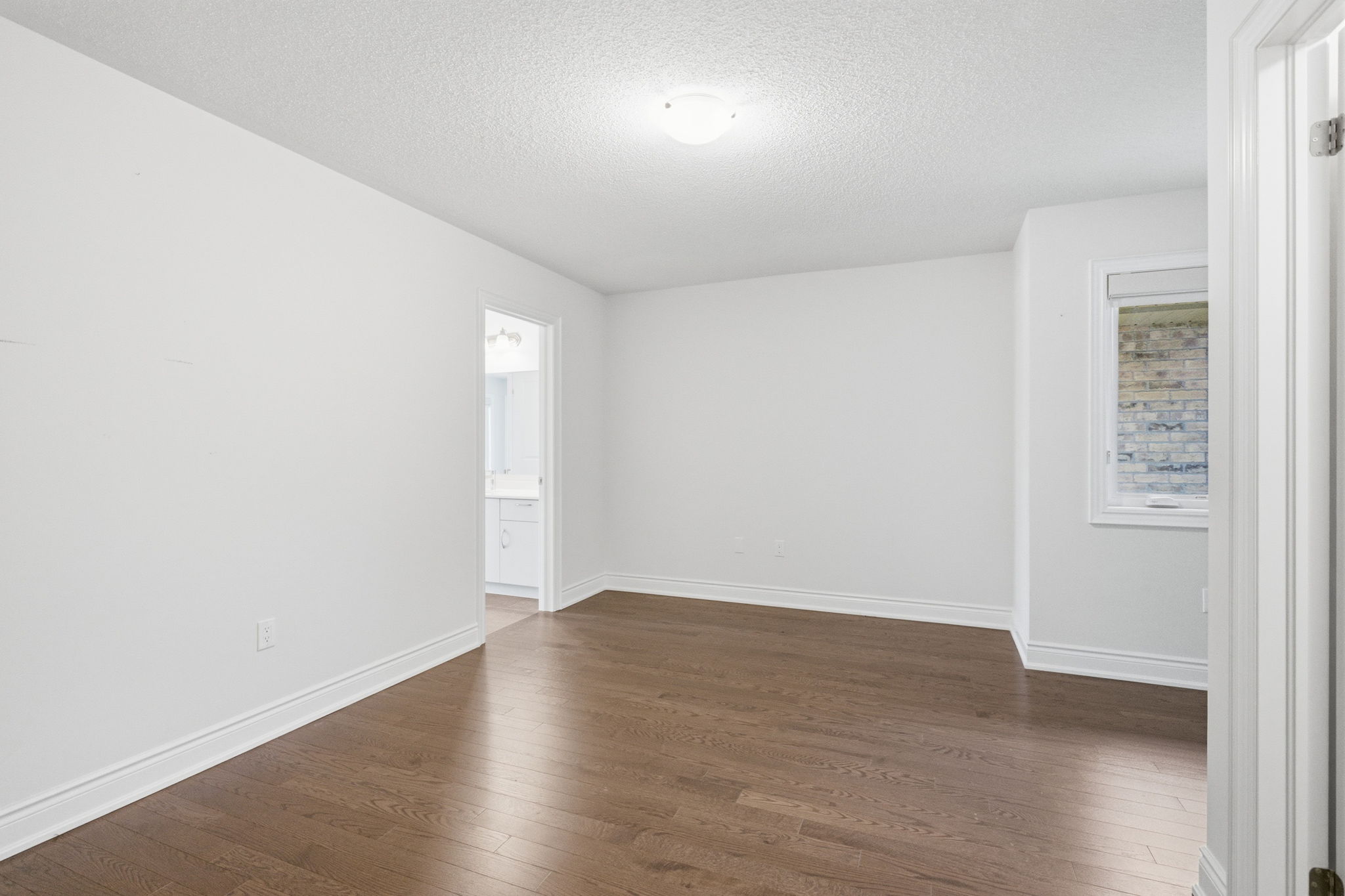 Property in Brampton — delivered property photograph 25