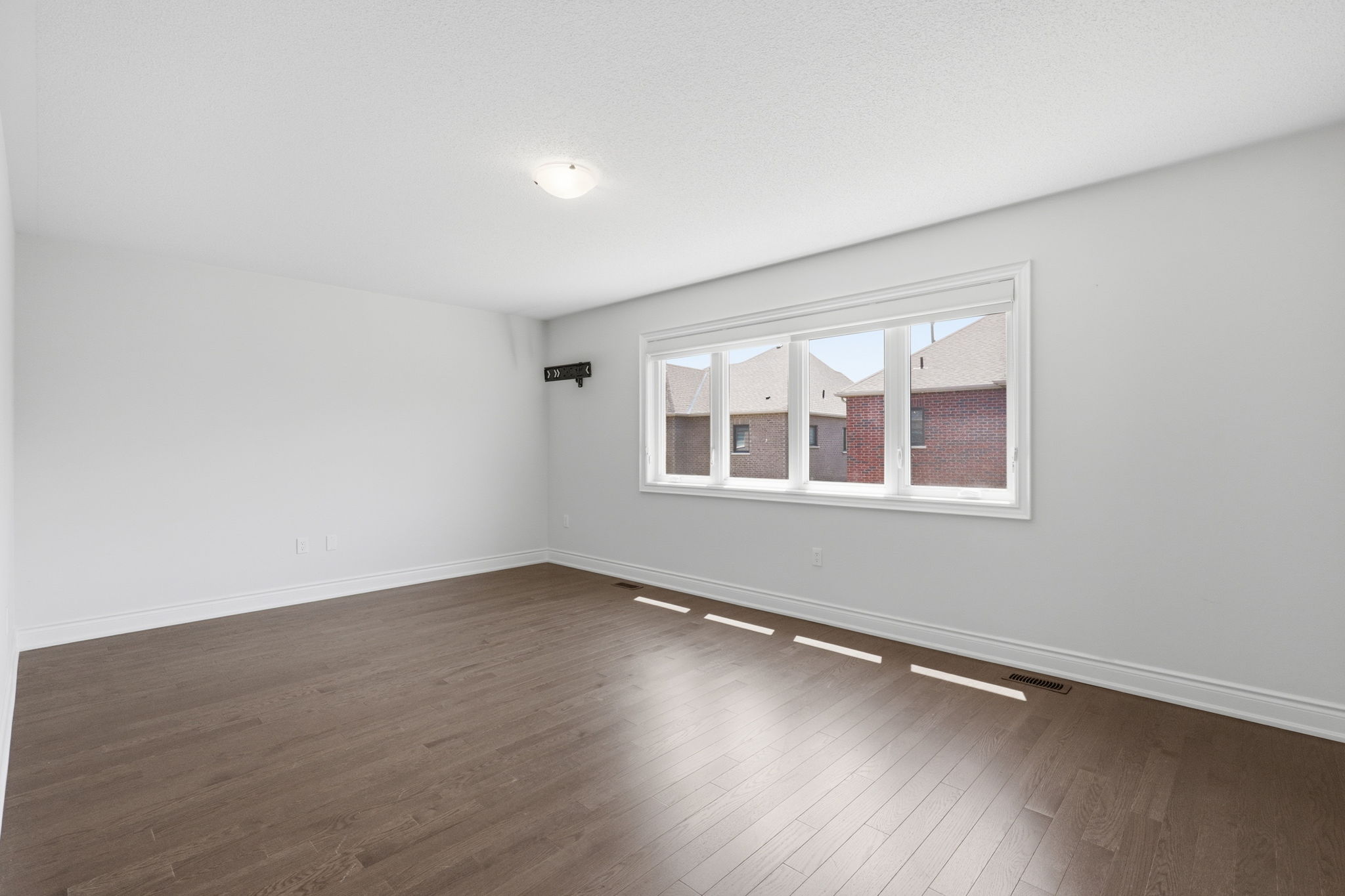 Property in Brampton — delivered property photograph 27