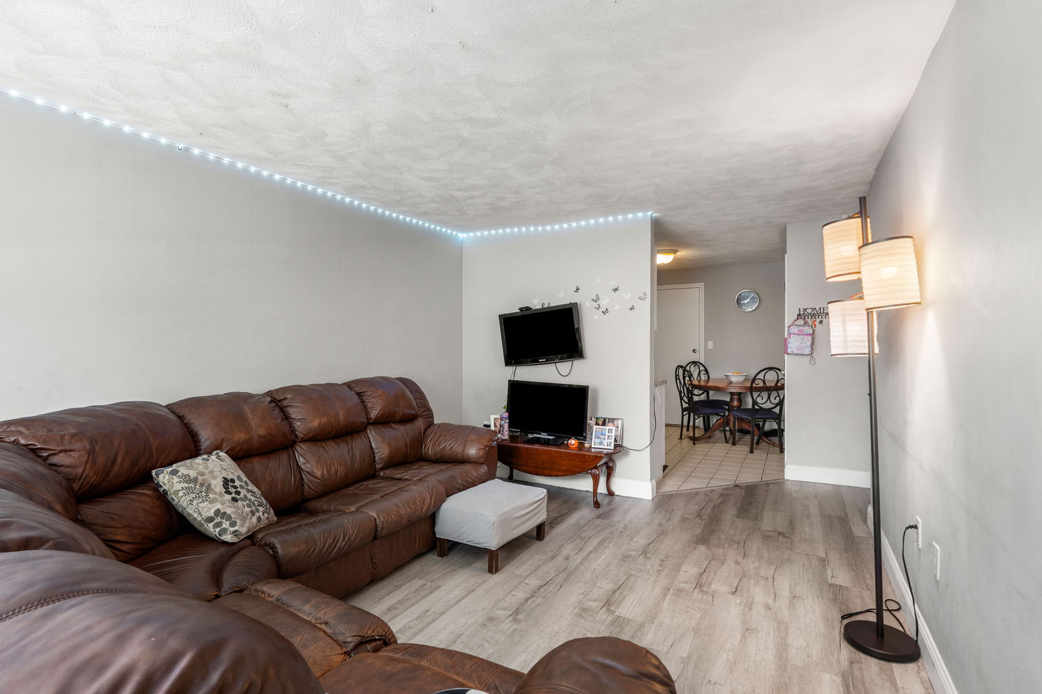 32 Bradford St, Concord, MA 01742, USA Photo 17