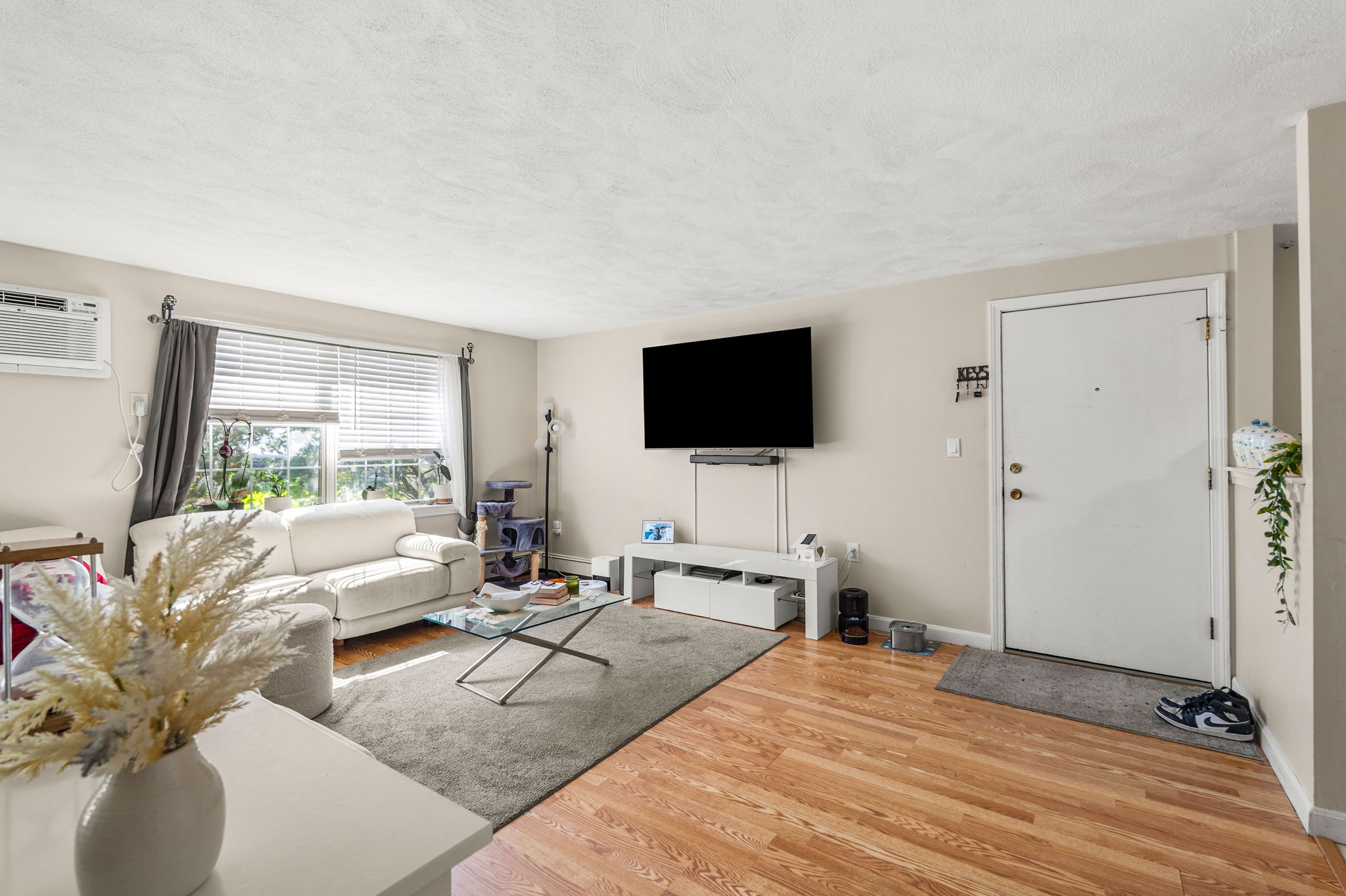 32 Bradford St, Concord, MA 01742, USA Photo 40