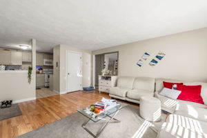 32 Bradford St, Concord, MA 01742, USA Photo 28