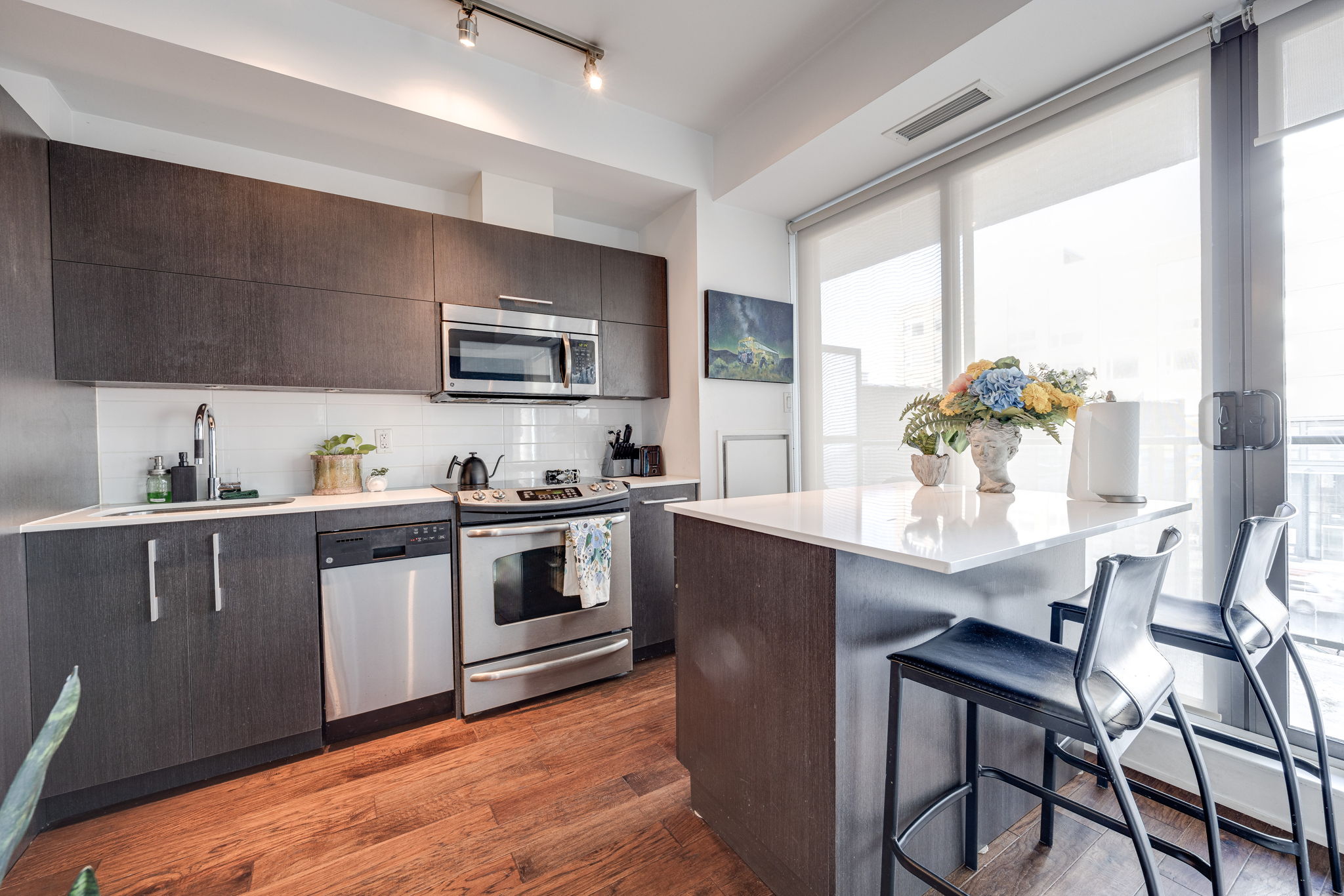 Toronto property showcase — delivered property photograph 4