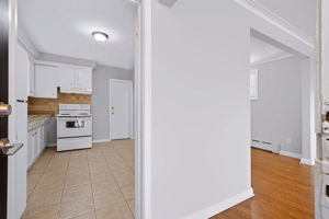  Photo 0