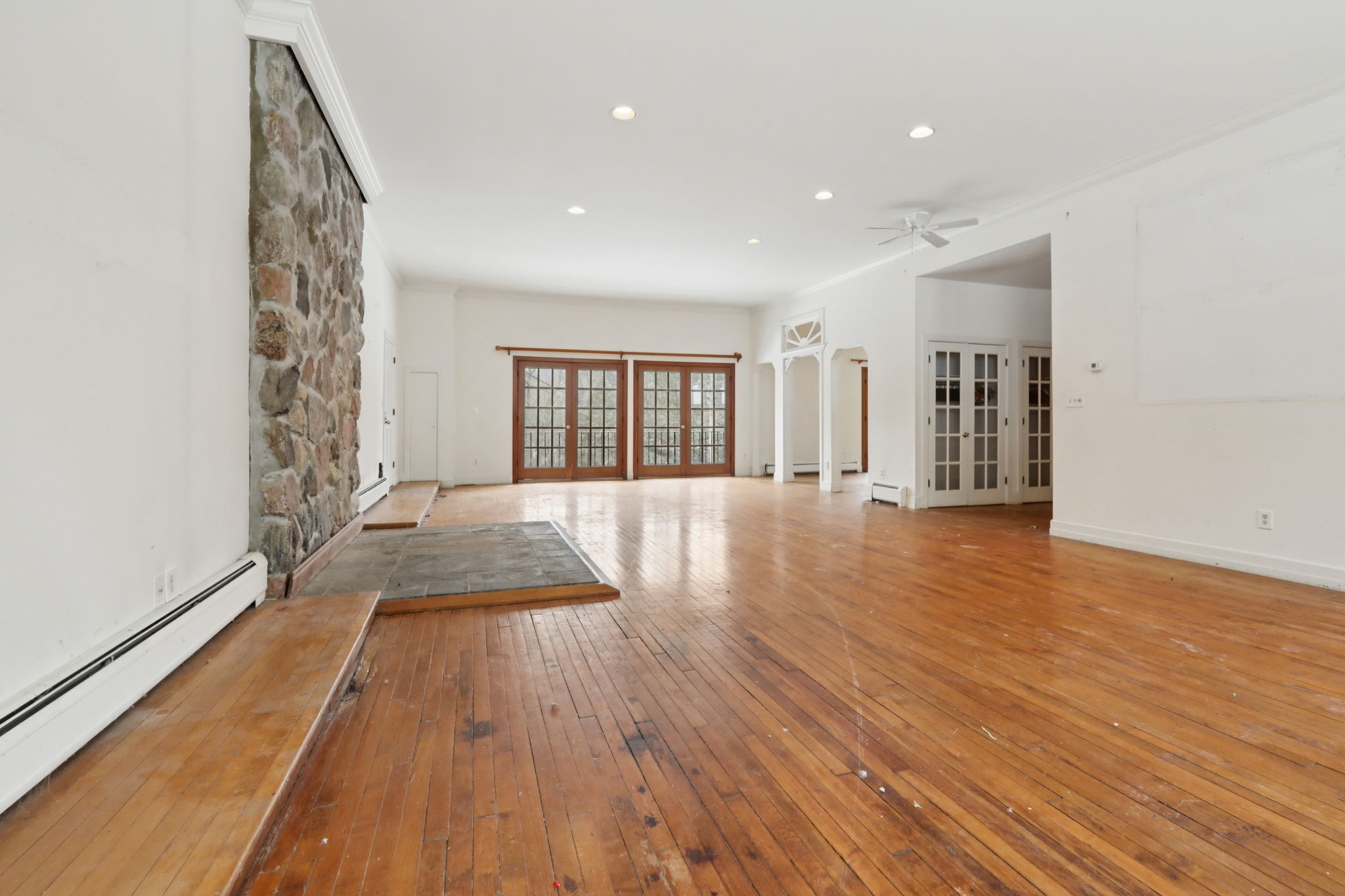 E Lake Stable Rd-S0403-012