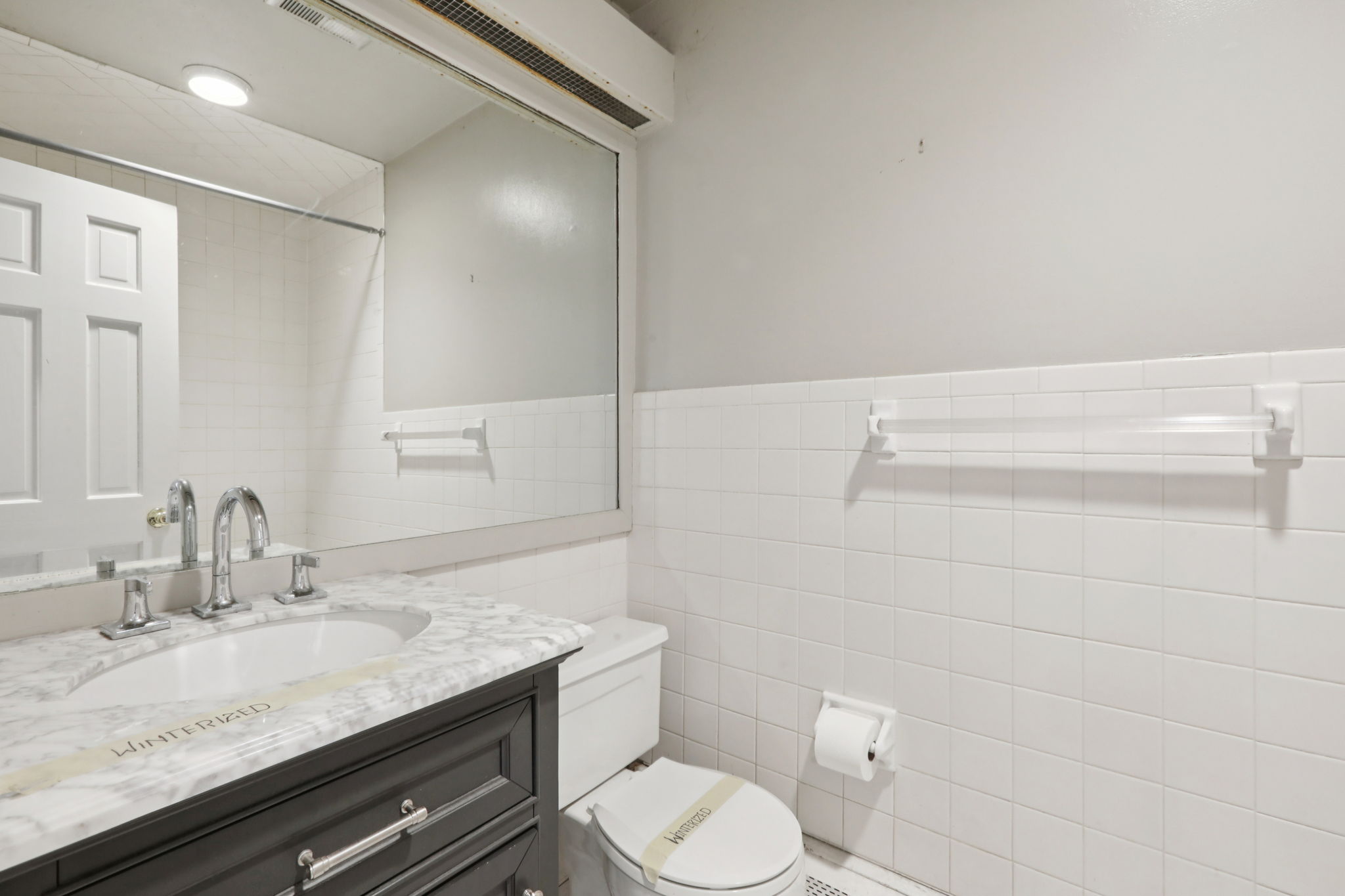 E Lake Stable Rd-S0403-029