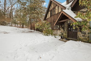 E Lake Stable Rd-S0403-005