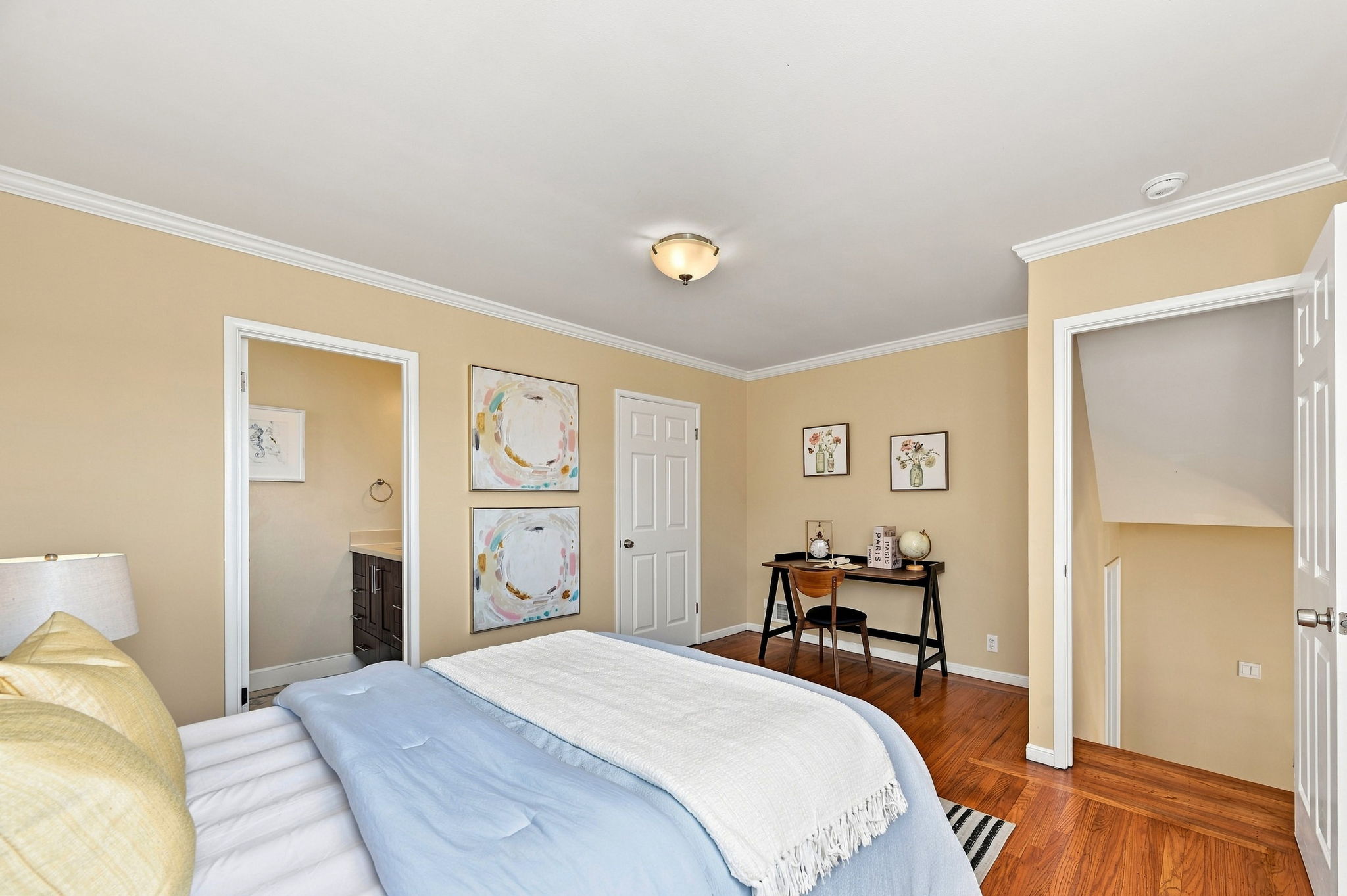 031_F8_32 Eastgate Dr