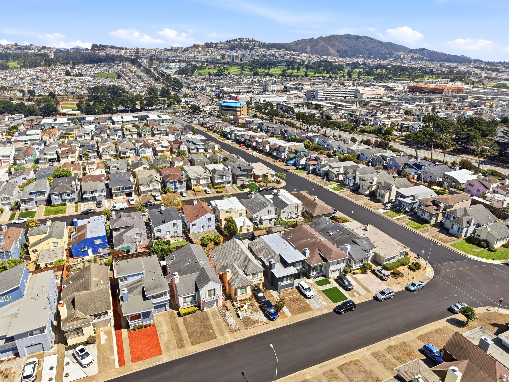011_F8_AERIAL_32 Eastgate Dr