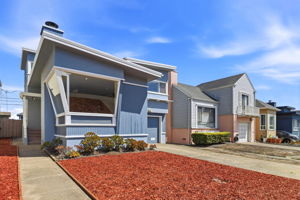003_F8_32 Eastgate Dr