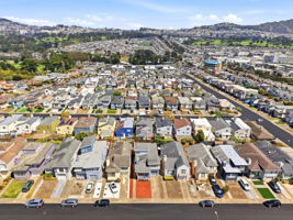 010_F8_AERIAL_32 Eastgate Dr