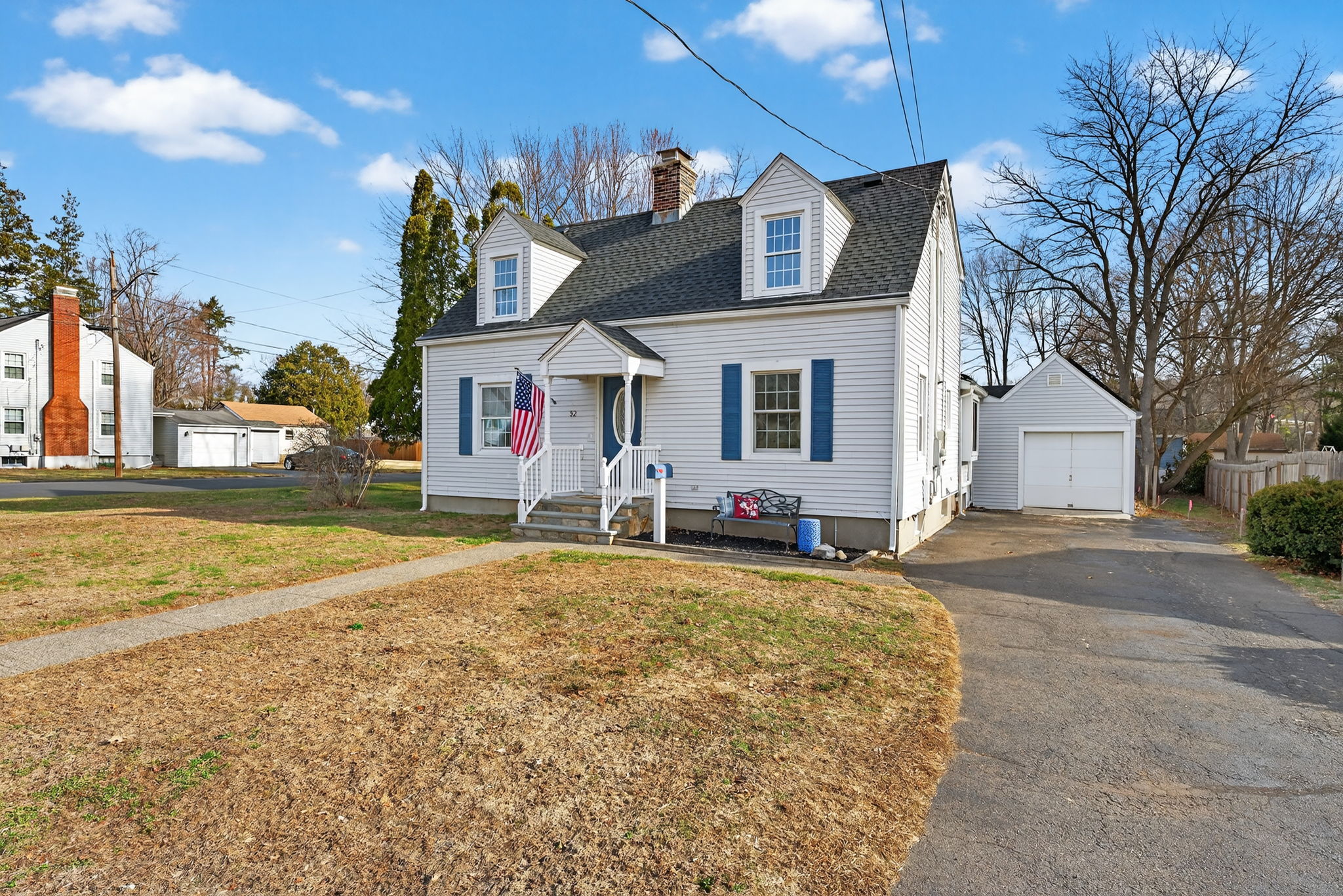 32 Garvan St, Newington, CT 06111