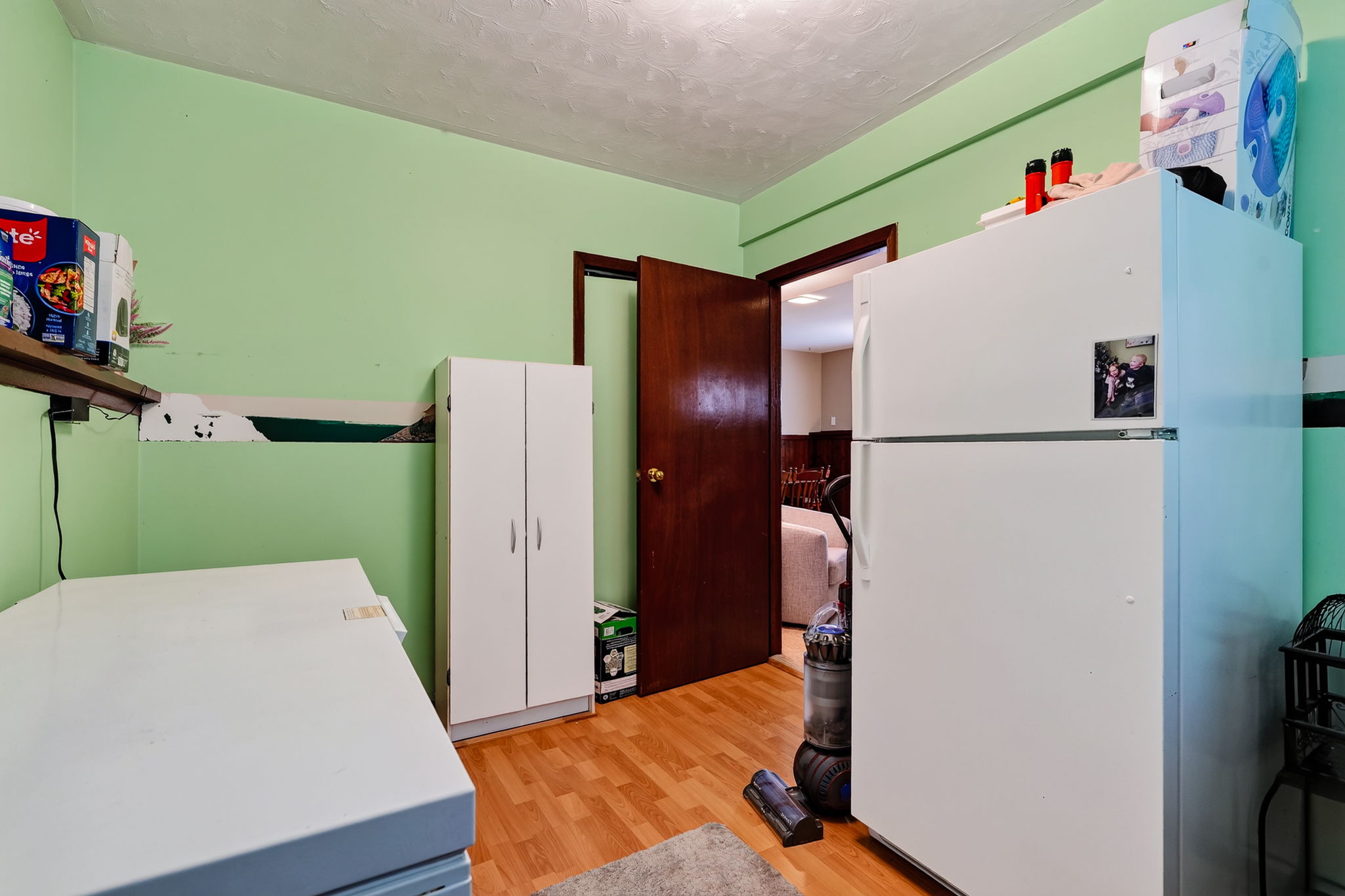  Photo 46
