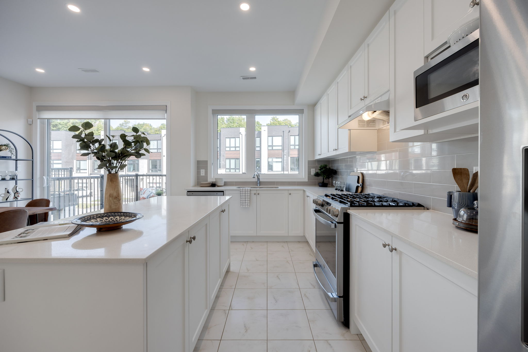 Markham property showcase — delivered property photograph 12