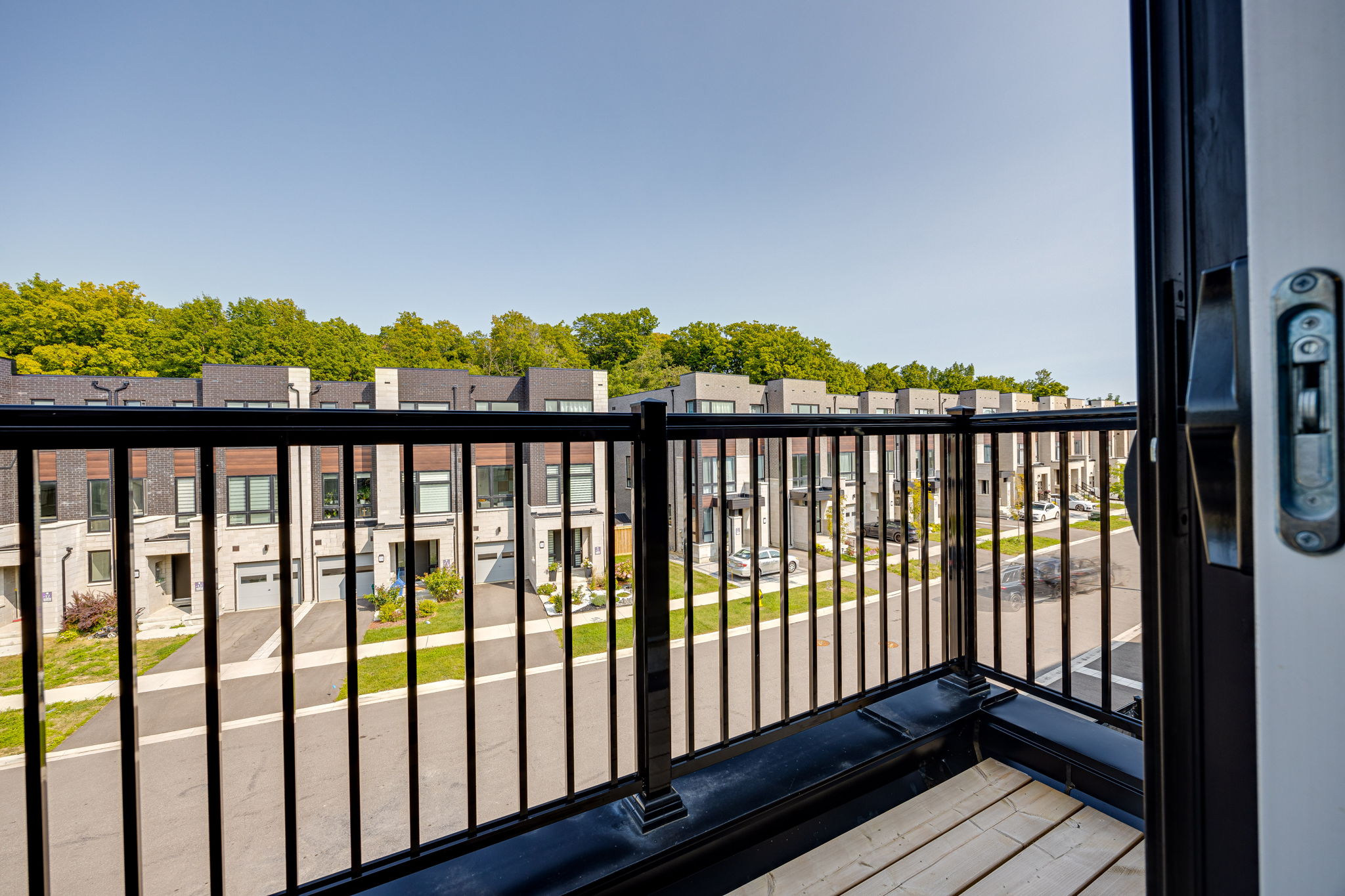 Markham property showcase — delivered property photograph 30