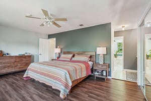 Patricks Pl-S0307-026.jpg