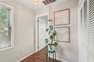 Patricks Pl-S0307-037.jpg