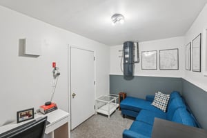 Patricks Pl-S0307-040.jpg