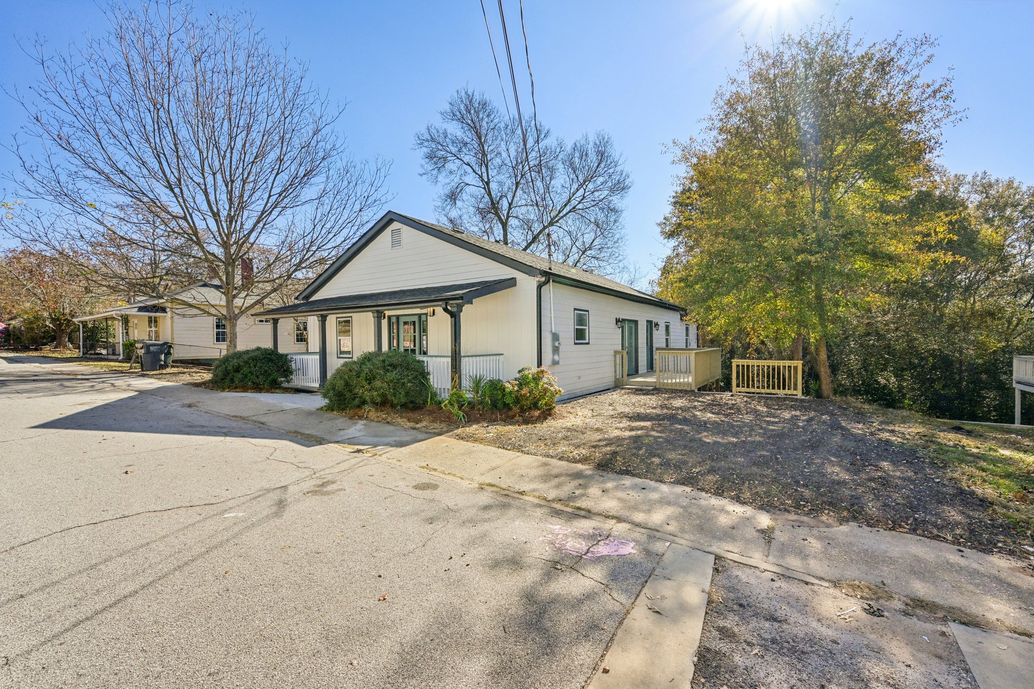 Pine St-S2411-003.jpg