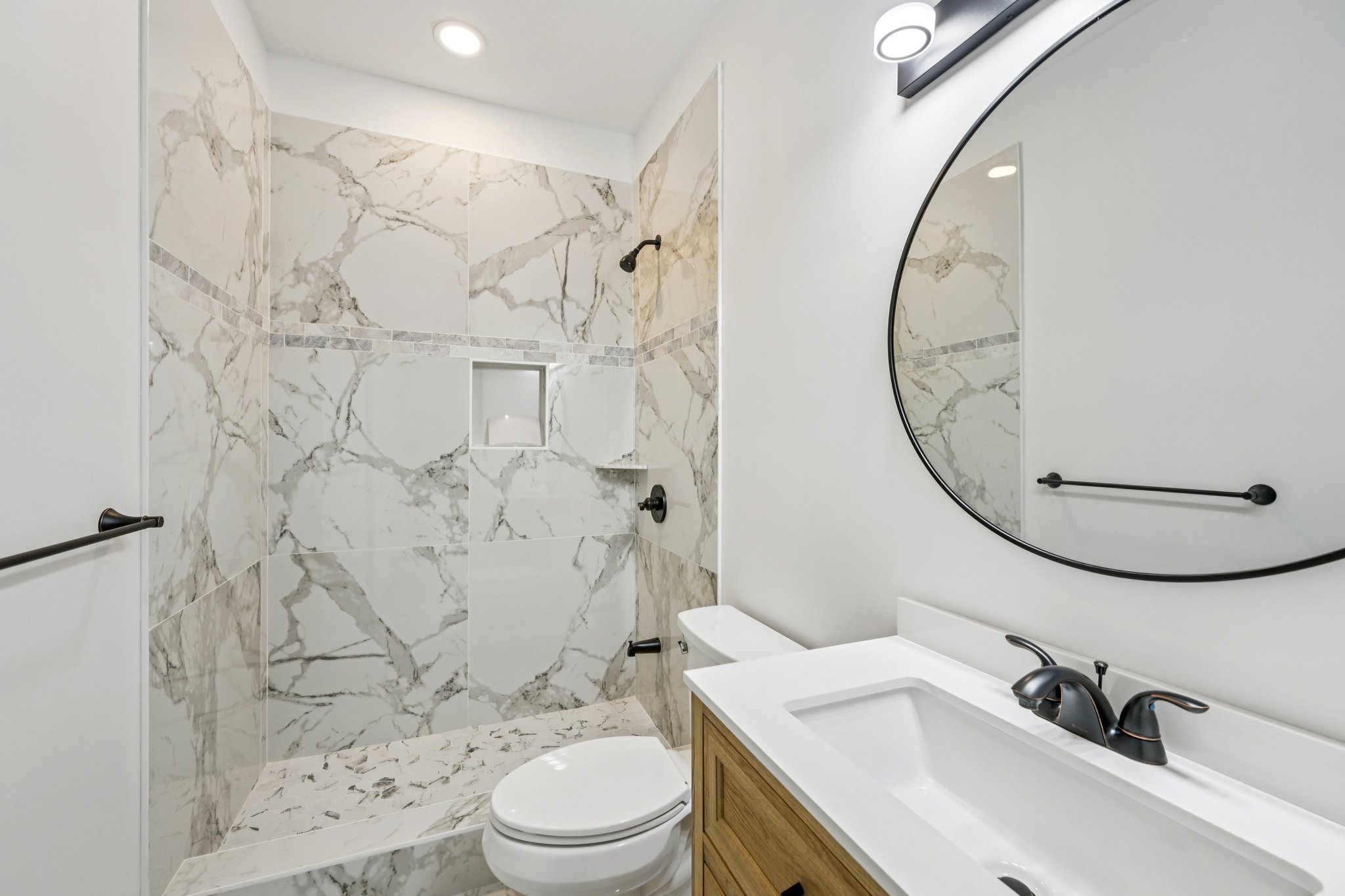 Pine St-S2411-022.jpg