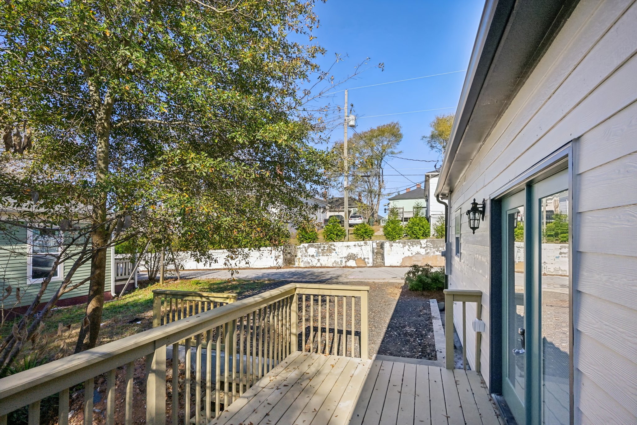 Pine St-S2411-043.jpg