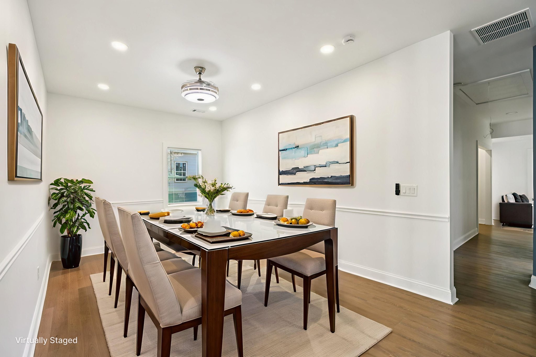 Pine St-S2411-010 virtually staged.jpeg