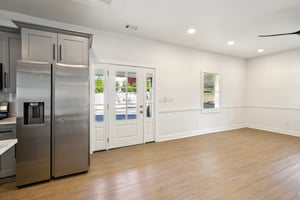 Pine St-S2411-012.jpg