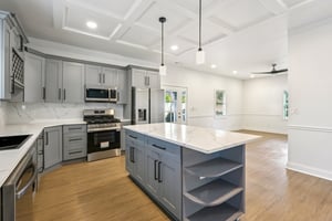 Pine St-S2411-018.jpg