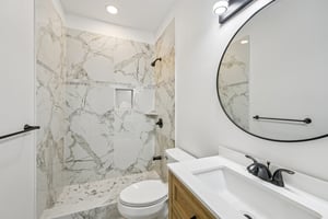 Pine St-S2411-022.jpg