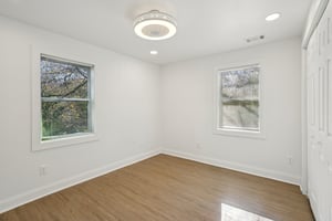 Pine St-S2411-030.jpg