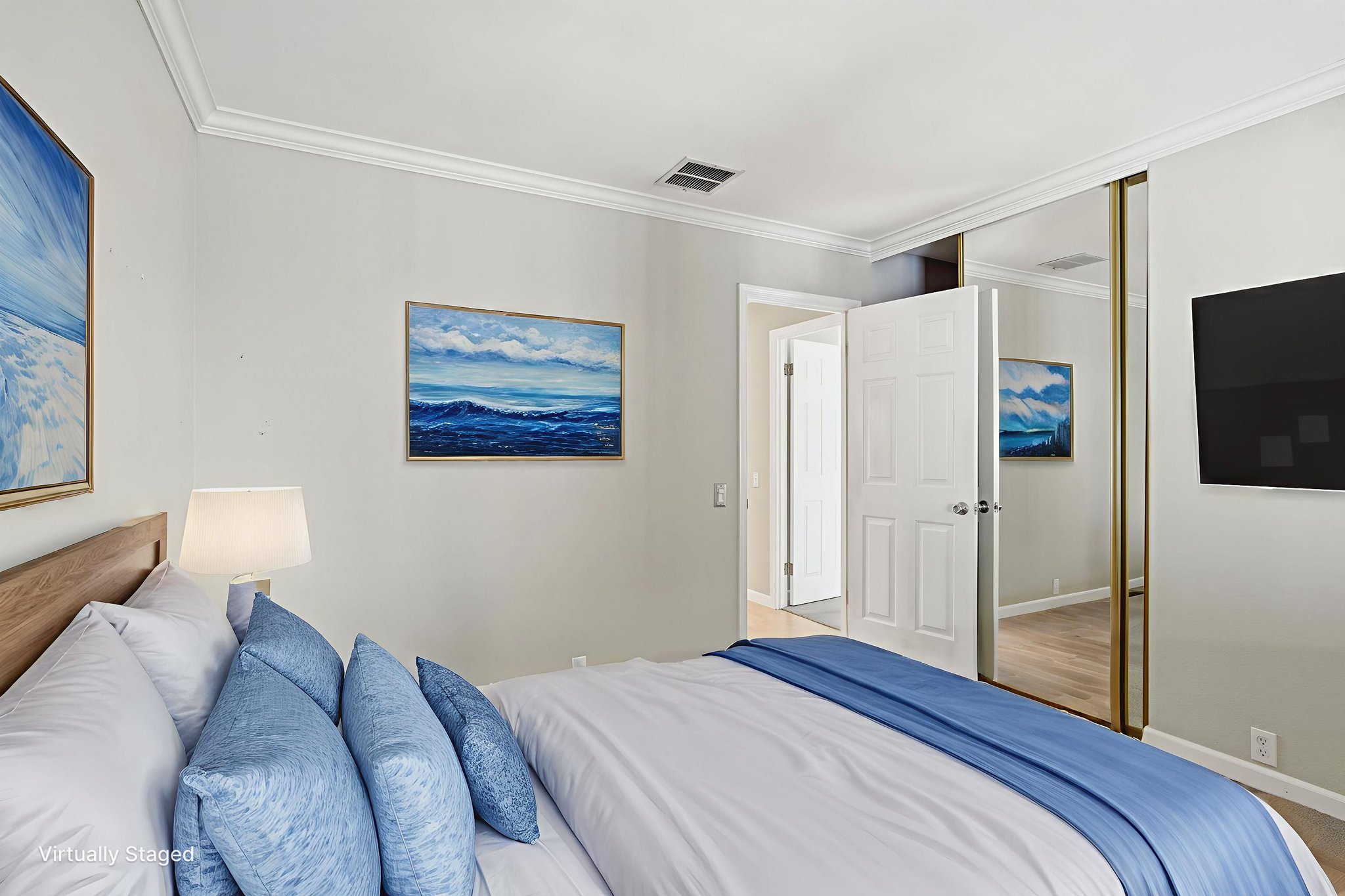 019_F8_32 Quail Hollow Dr virtually staged.jpeg