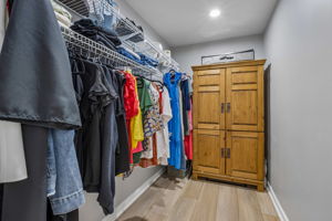 Primary Bedroom Closet