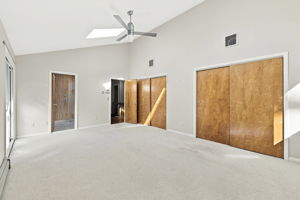  Photo 35