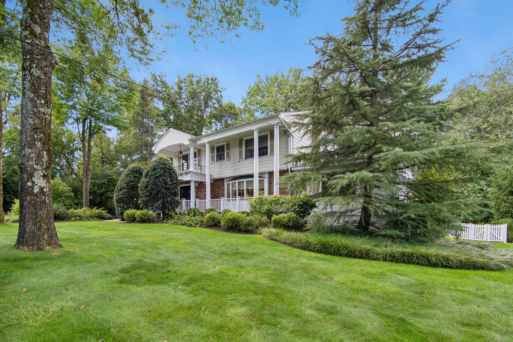 32_Stratford_Dr_Livingston_NJ (16 of 110).jpg
